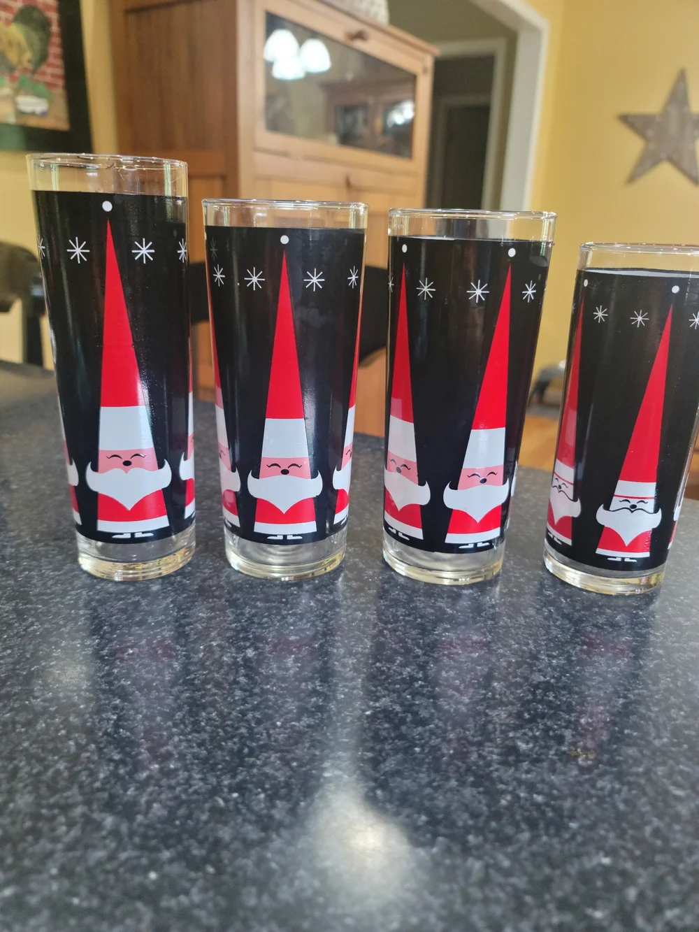 Vintage Libbey glasses feature a stylized Santa Claus 1960's 4 Pcs